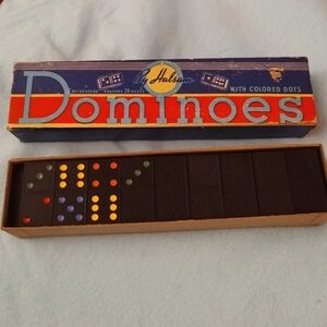 Vintage Dominoes by Halsam set no 623-HR 28 pieces colored dots